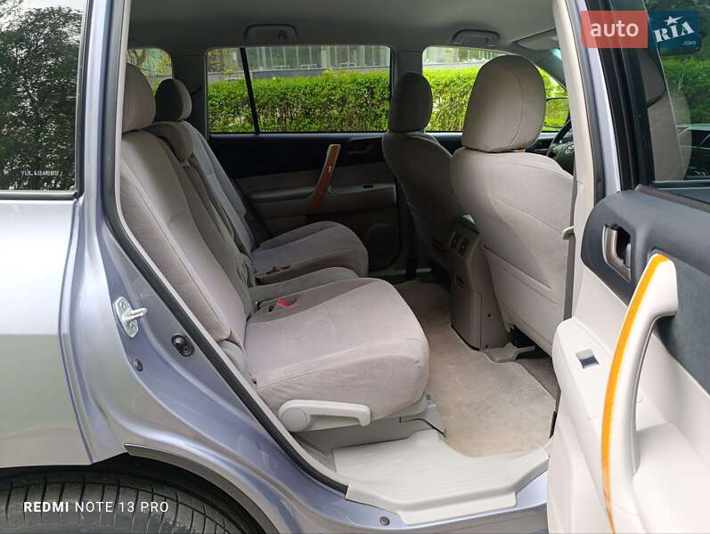 Позашляховик / Кросовер Toyota Highlander 2008 в Тернополі