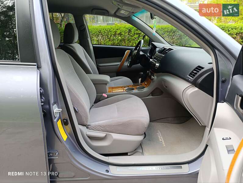 Позашляховик / Кросовер Toyota Highlander 2008 в Тернополі