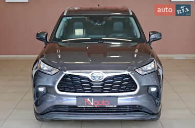 Внедорожник / Кроссовер Toyota Highlander 2023 в 