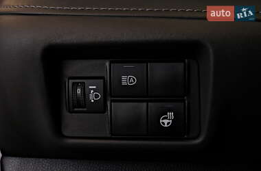 Внедорожник / Кроссовер Toyota Highlander 2023 в 