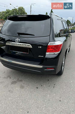 Внедорожник / Кроссовер Toyota Highlander 2012 в Кременчуге