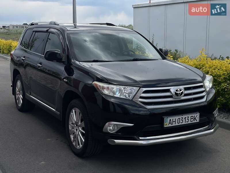 Внедорожник / Кроссовер Toyota Highlander 2012 в Днепре