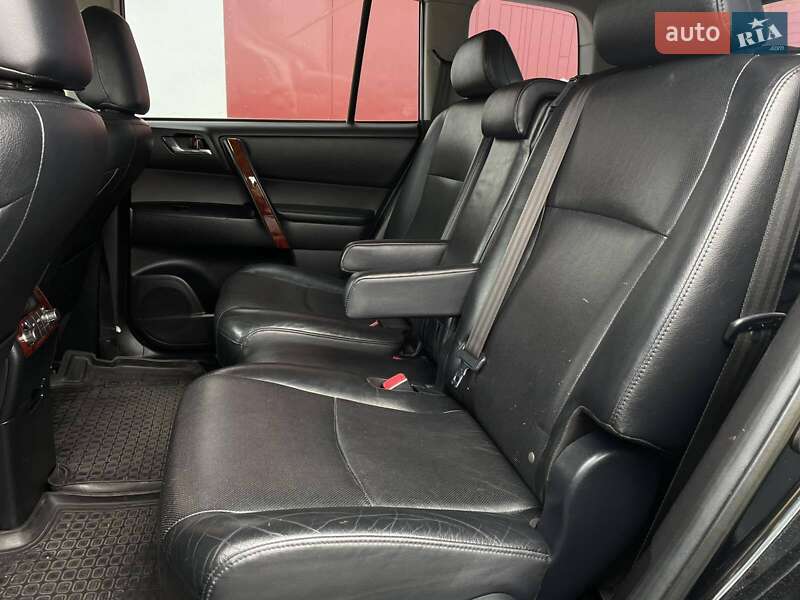 Внедорожник / Кроссовер Toyota Highlander 2012 в Днепре