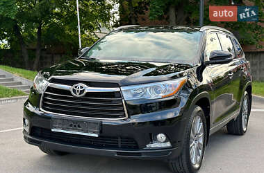 Позашляховик / Кросовер Toyota Highlander 2014 в Вінниці