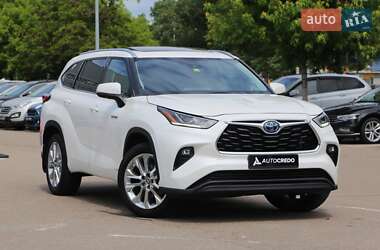 Внедорожник / Кроссовер Toyota Highlander 2020 в Киеве