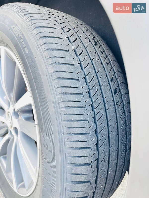 Внедорожник / Кроссовер Toyota Highlander 2019 в Киеве фото 23 Внедорожник / Кроссовер Toyota Highlander 2019 в Киеве