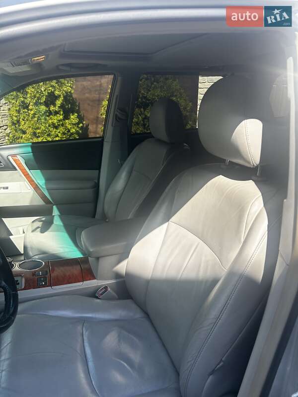 Позашляховик / Кросовер Toyota Highlander 2008 в Харкові