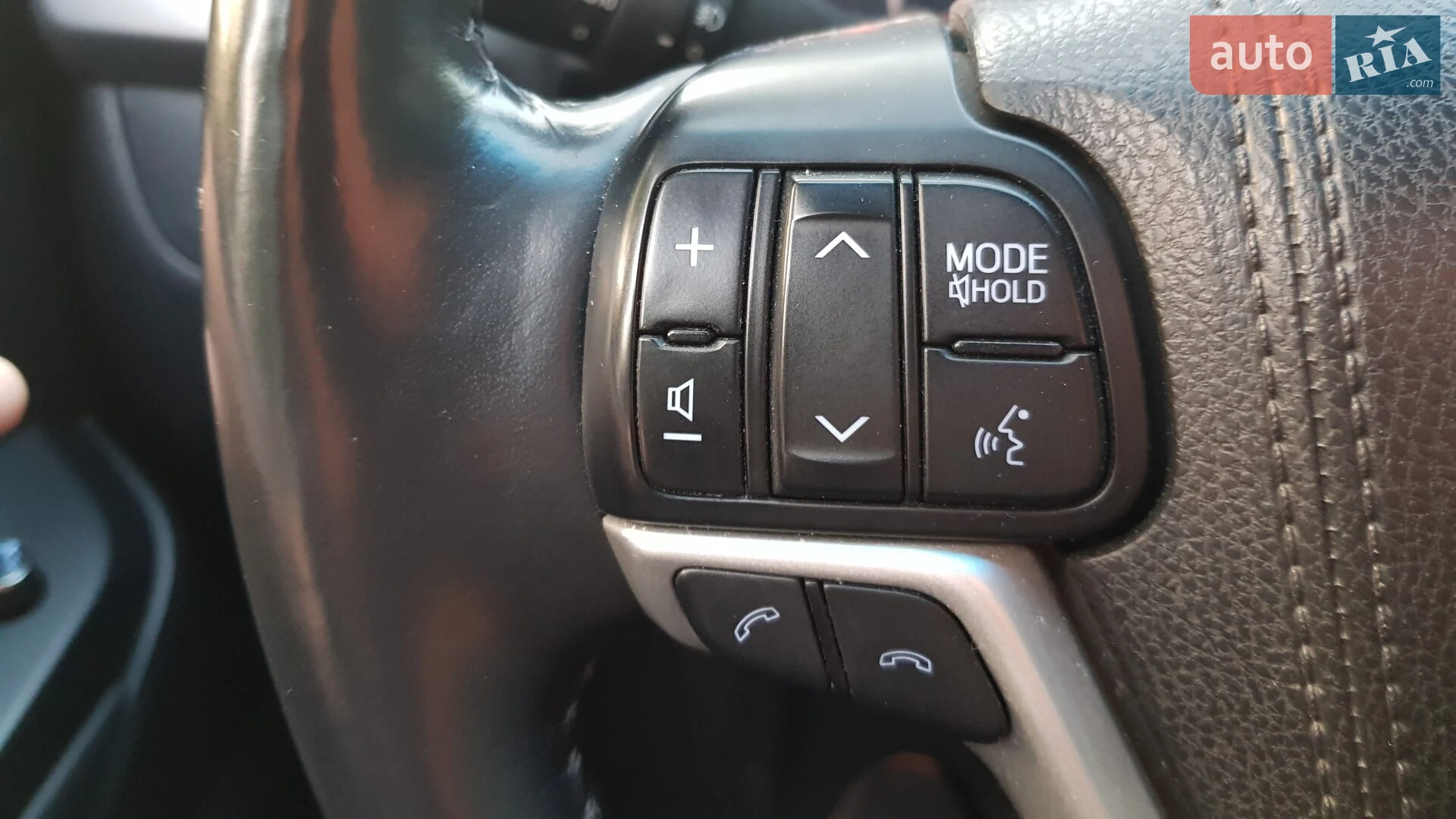 2017 Toyota Highlander - мініатюра 30