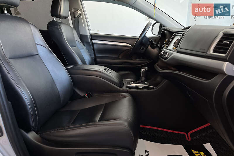 Внедорожник / Кроссовер Toyota Highlander 2019 в Шептицькому фото 10 Внедорожник / Кроссовер Toyota Highlander 2019 в Шептицькому
