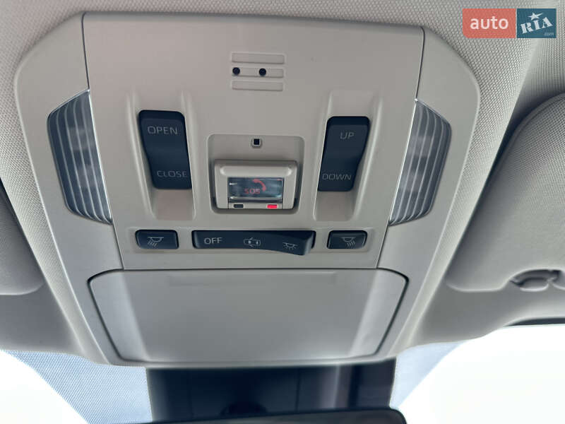 Внедорожник / Кроссовер Toyota Highlander 2020 в Киеве