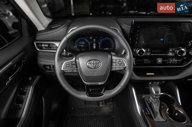 Внедорожник / Кроссовер Toyota Highlander 2024 в Одессе