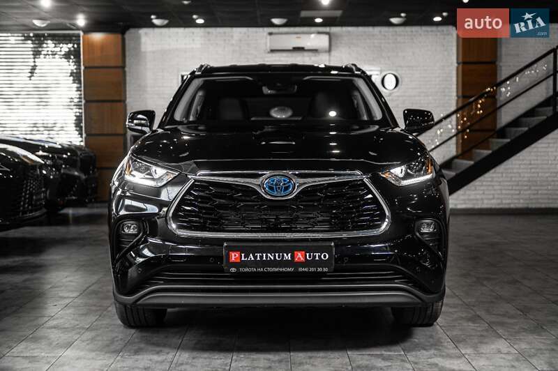 Внедорожник / Кроссовер Toyota Highlander 2024 в Одессе