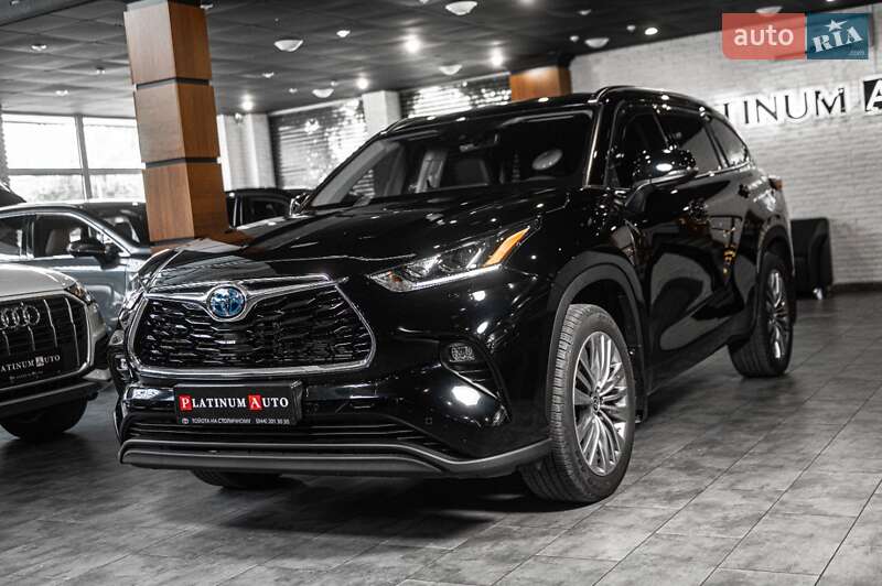 Внедорожник / Кроссовер Toyota Highlander 2024 в Одессе