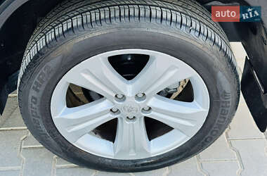 Позашляховик / Кросовер Toyota Highlander 2012 в 