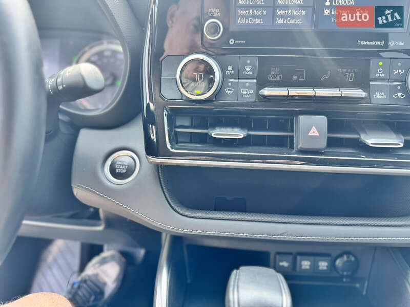 Внедорожник / Кроссовер Toyota Highlander 2020 в Ровно