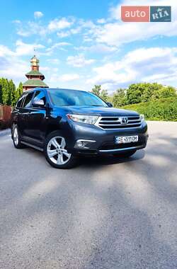 Позашляховик / Кросовер Toyota Highlander 2011 в 