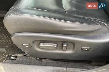 Внедорожник / Кроссовер Toyota Highlander 2012 в 