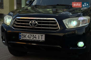 Внедорожник / Кроссовер Toyota Highlander 2007 в 