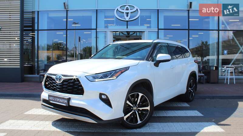 Toyota Highlander 2022