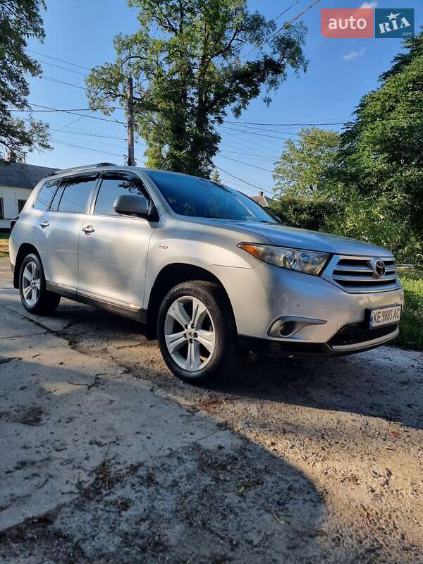 Внедорожник / Кроссовер Toyota Highlander 2011 в Днепре фото 6 Внедорожник / Кроссовер Toyota Highlander 2011 в Днепре