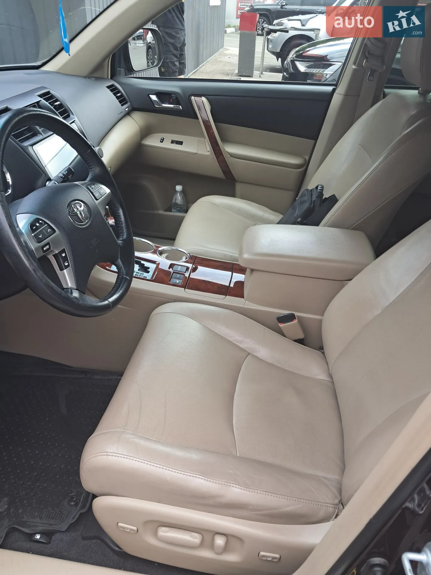 2011 Toyota Highlander - мініатюра 17