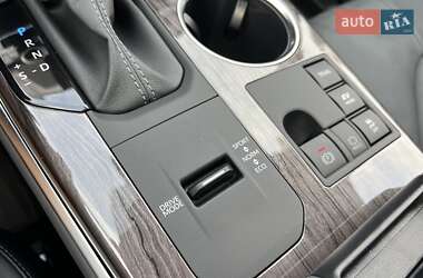 Внедорожник / Кроссовер Toyota Highlander 2025 в 