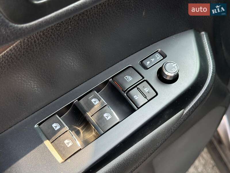 Внедорожник / Кроссовер Toyota Highlander 2014 в Виннице фото 17 Внедорожник / Кроссовер Toyota Highlander 2014 в Виннице