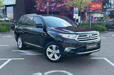 Позашляховик / Кросовер Toyota Highlander 2013 в Києві