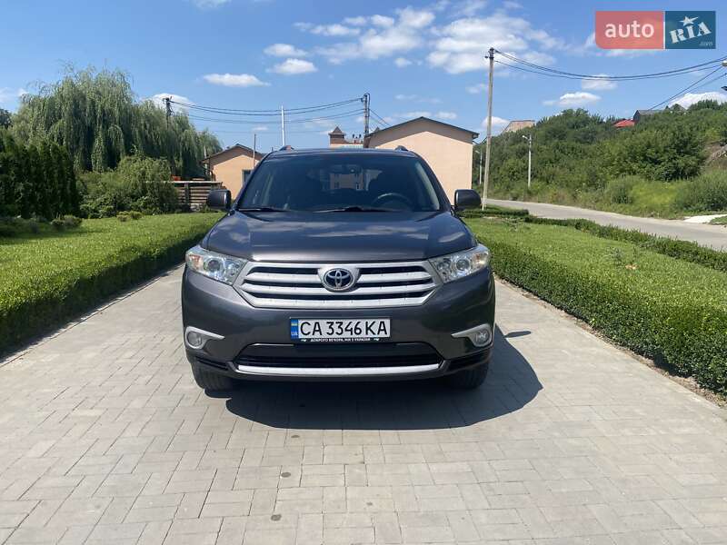 Позашляховик / Кросовер Toyota Highlander 2012 в Умані фото 2 Позашляховик / Кросовер Toyota Highlander 2012 в Умані