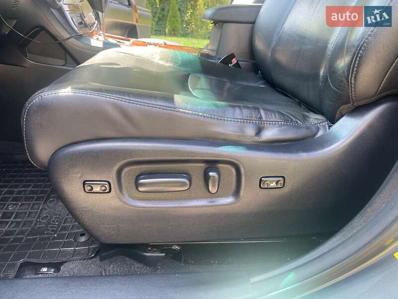 Позашляховик / Кросовер Toyota Highlander 2012 в Умані фото 23 Позашляховик / Кросовер Toyota Highlander 2012 в Умані