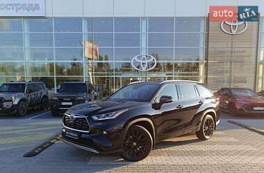 Внедорожник / Кроссовер Toyota Highlander 2024 в Киеве