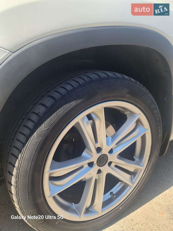 Внедорожник / Кроссовер Toyota Highlander 2015 в Измаиле фото 45 Внедорожник / Кроссовер Toyota Highlander 2015 в Измаиле