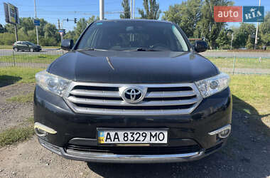 Внедорожник / Кроссовер Toyota Highlander 2012 в Киеве