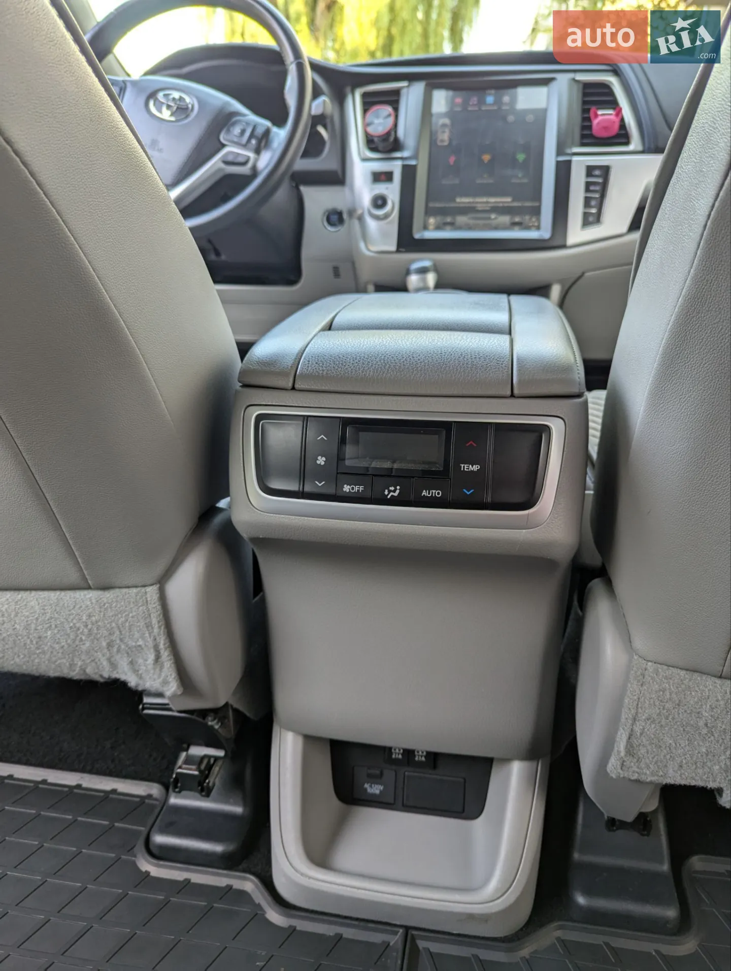 2018 Toyota Highlander - мініатюра 43