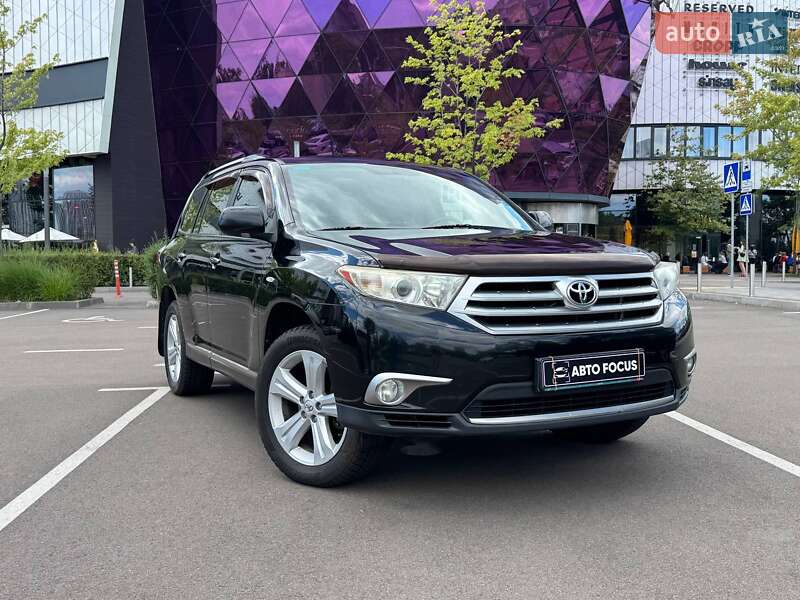Toyota Highlander 2011