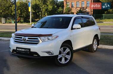 Позашляховик / Кросовер Toyota Highlander 2010 в Харкові