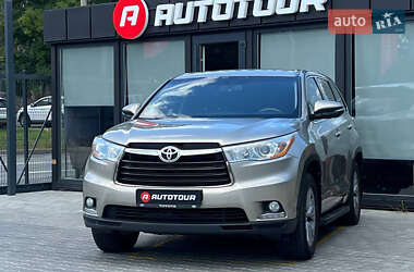 Внедорожник / Кроссовер Toyota Highlander 2014 в Черновцах