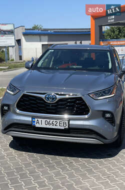 Позашляховик / Кросовер Toyota Highlander 2021 в Києві