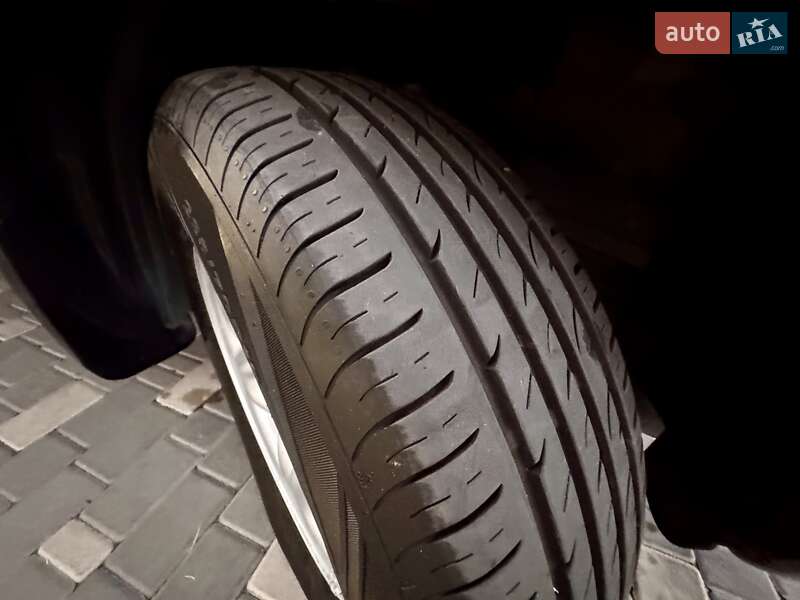 Позашляховик / Кросовер Toyota Highlander 2006 в Одесі