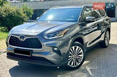 Позашляховик / Кросовер Toyota Highlander 2024 в Києві