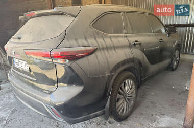Позашляховик / Кросовер Toyota Highlander 2020 в Черкасах