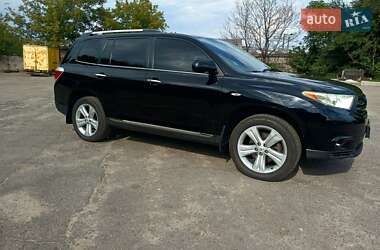 Позашляховик / Кросовер Toyota Highlander 2011 в Кам'янському