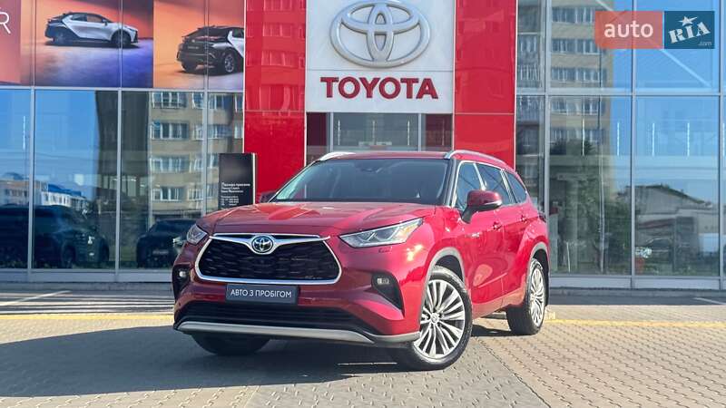 Toyota Highlander 2021