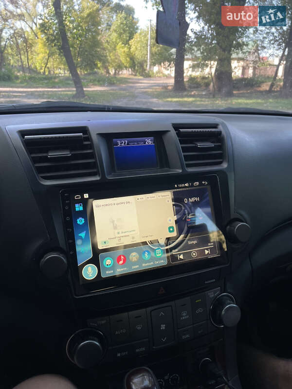 Позашляховик / Кросовер Toyota Highlander 2013 в Олександрії