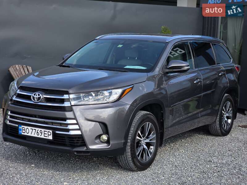 Внедорожник / Кроссовер Toyota Highlander 2015 в Тернополе фото 6 Внедорожник / Кроссовер Toyota Highlander 2015 в Тернополе