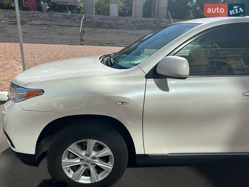 Позашляховик / Кросовер Toyota Highlander 2013 в Одесі фото 6 Позашляховик / Кросовер Toyota Highlander 2013 в Одесі