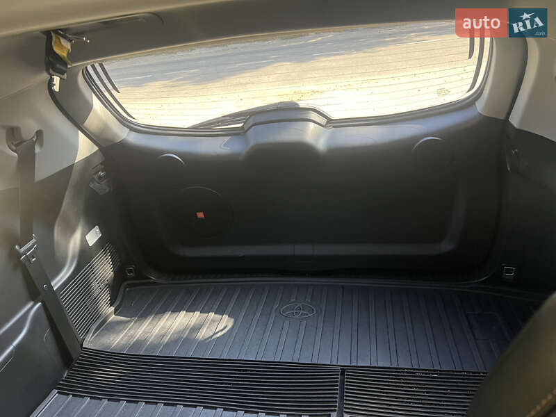 Позашляховик / Кросовер Toyota Highlander 2019 в Харкові