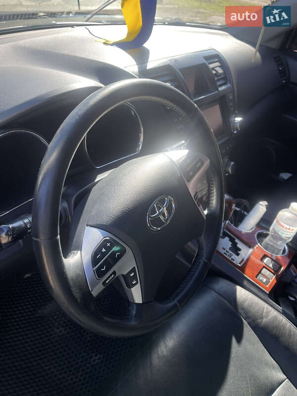 Внедорожник / Кроссовер Toyota Highlander 2013 в Житомире фото 17 Внедорожник / Кроссовер Toyota Highlander 2013 в Житомире