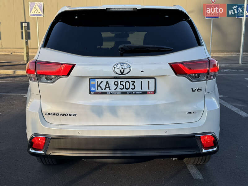 Внедорожник / Кроссовер Toyota Highlander 2019 в Киеве фото 6 Внедорожник / Кроссовер Toyota Highlander 2019 в Киеве