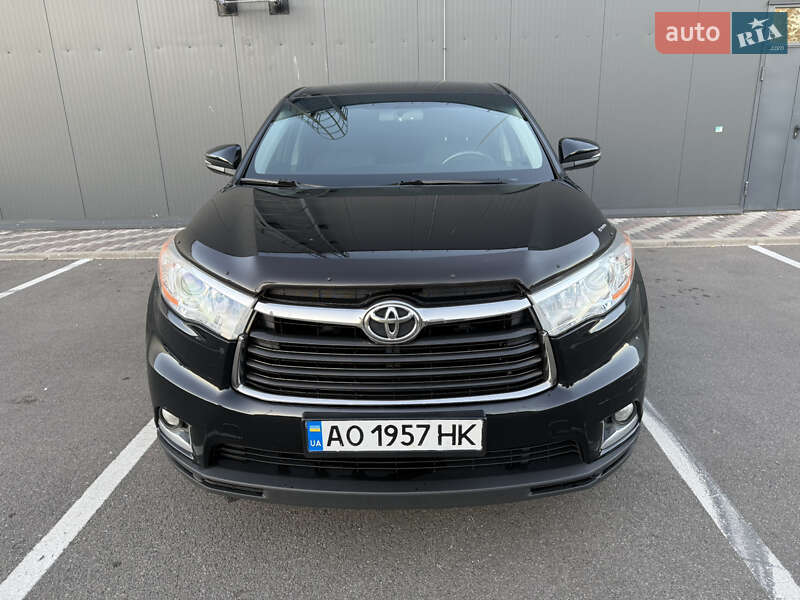 Внедорожник / Кроссовер Toyota Highlander 2016 в Киеве фото 2 Внедорожник / Кроссовер Toyota Highlander 2016 в Киеве